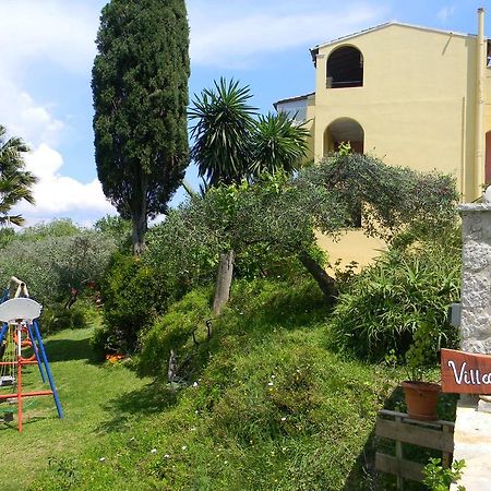 Villa Efterpi Kontokali Eksteriør bilde